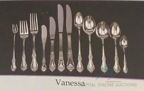 (1320) VANESSA Tea Spoons