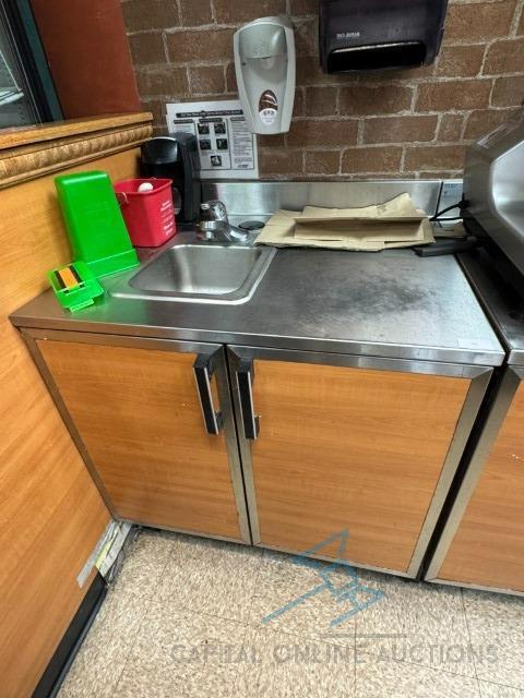 2 door worktop with sink