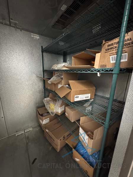 Metro wire type shelving unit