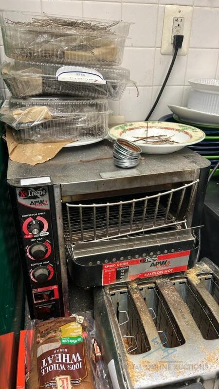 XTreme APW Wyott conveyor toaster