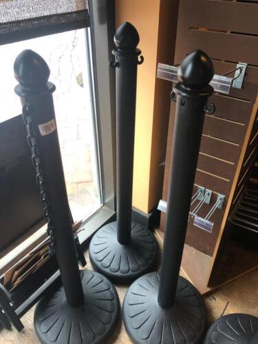 8 Plastic Stanchions