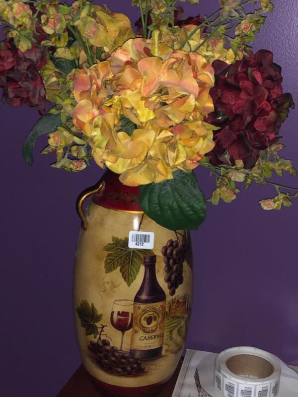Decorative Dried Flower arrangement and Vase