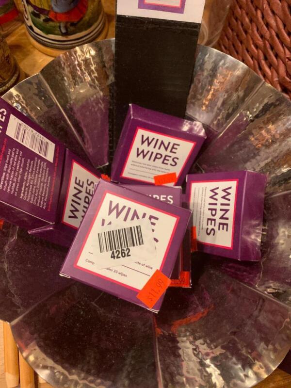 8 BRAND NEW Wine Wipes