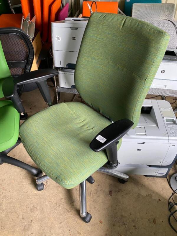 15 Green Striped Office Chairs