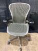 Herman Miller Aeron Chair - 5