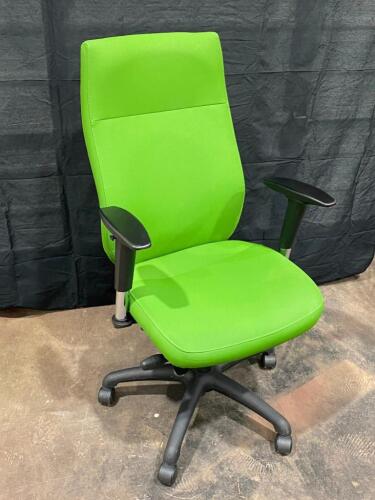 40 Green Office Chairs