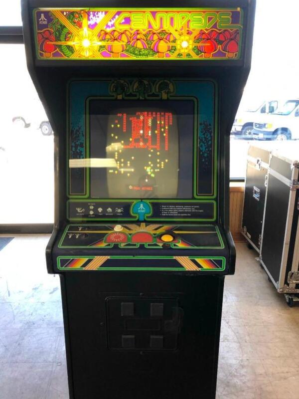 Centipede Arcade Game