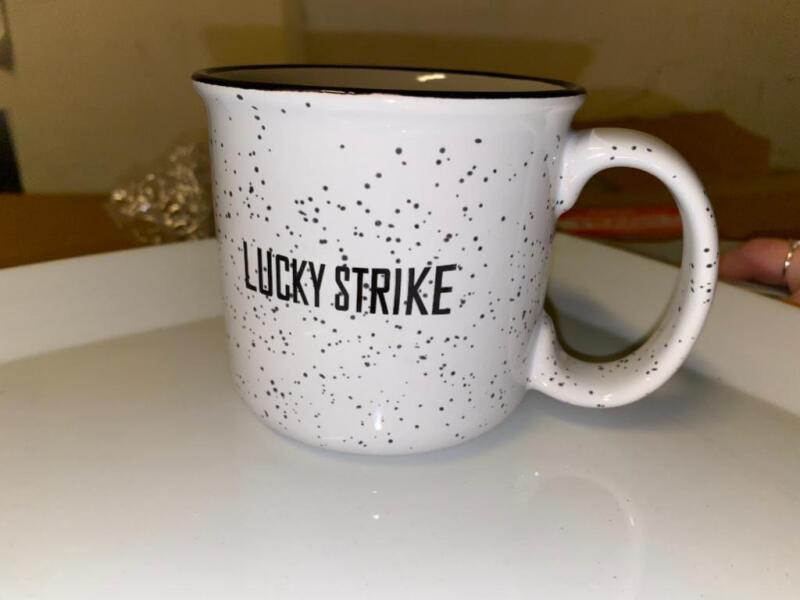 Various 'Lucky Strike' Dotted Mugs