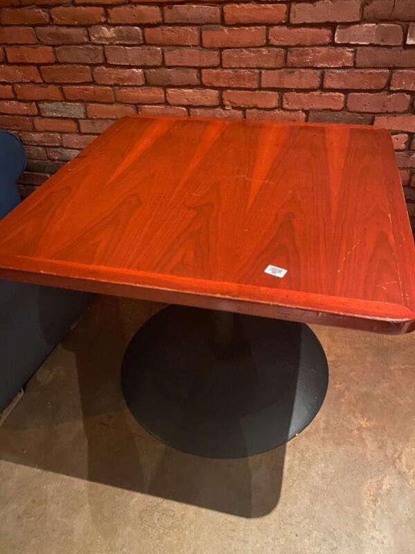 3'x3' Square Table