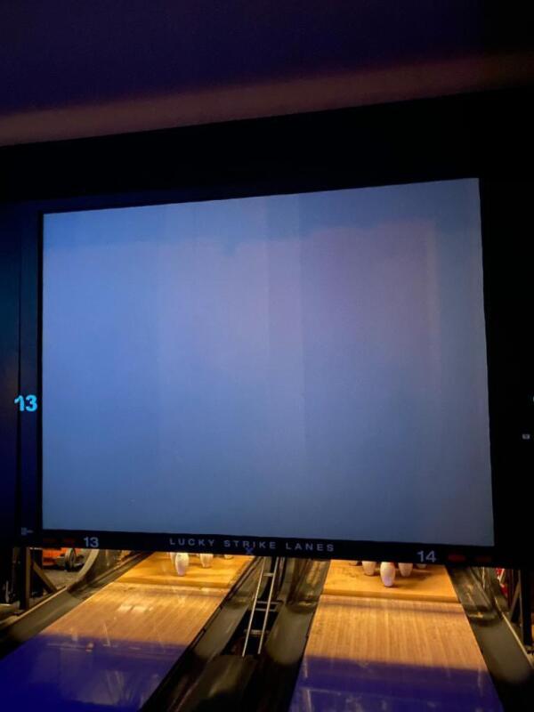 Projector Screen