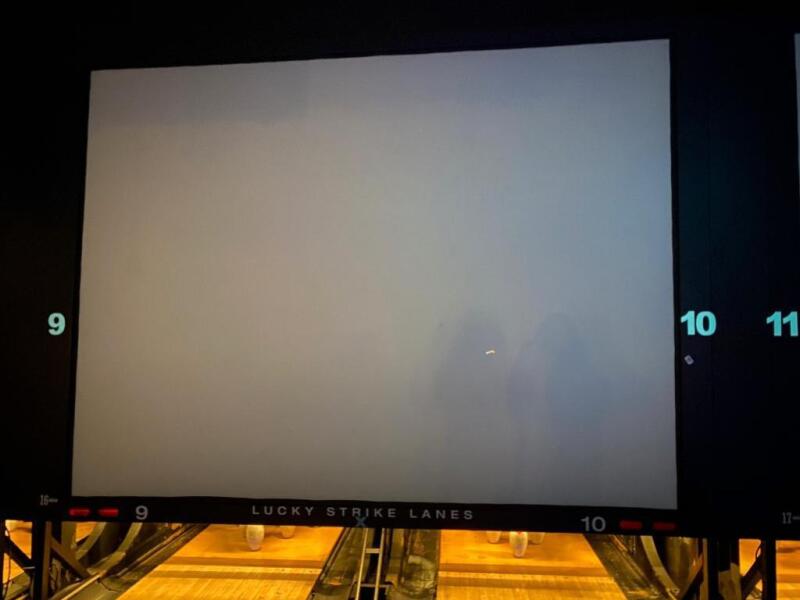 Projector Screen