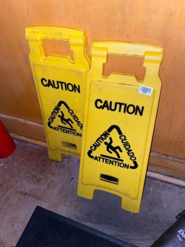 2 'Caution, Wet Floor' Signs