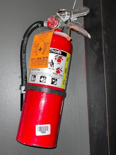 Fire extinguisher