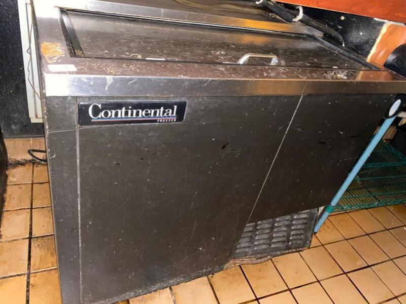 Continental Undercounter Refrigerator