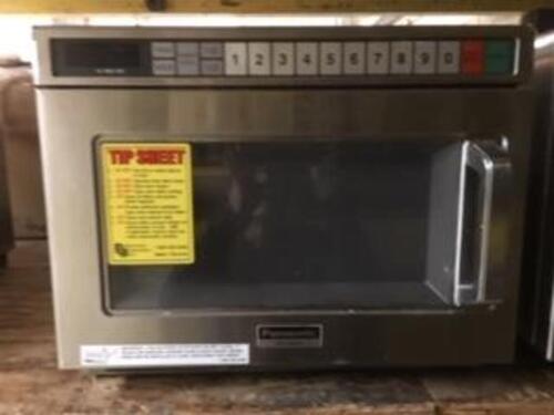 Panasonic Compact Commercial Microwave Oven