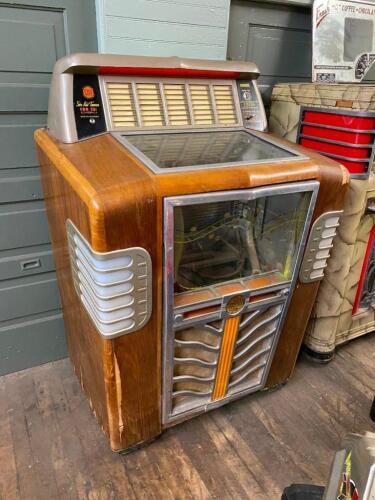 1948 Mills Jukebox