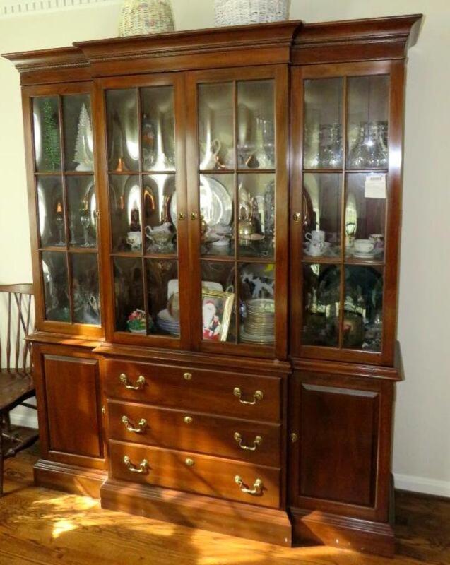 Ethan Allen Breakfront china cabinet