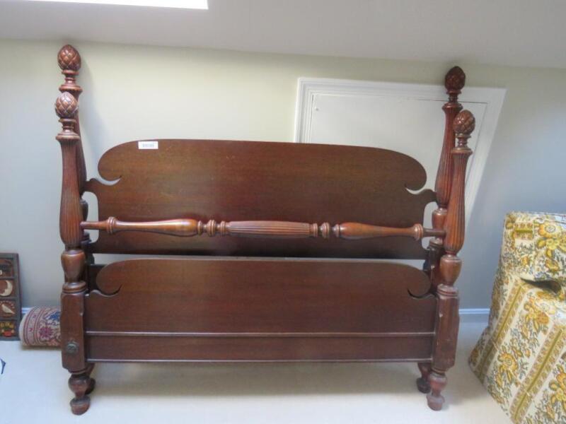 Twin headboard/ footboard