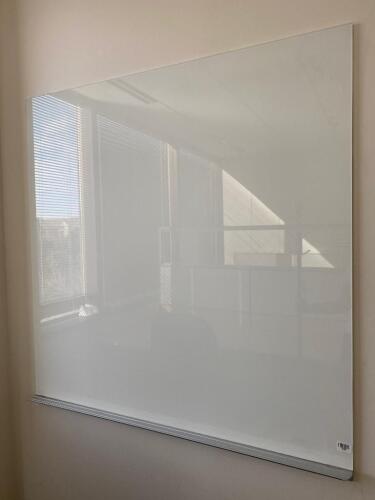 Glass Frameless White Board