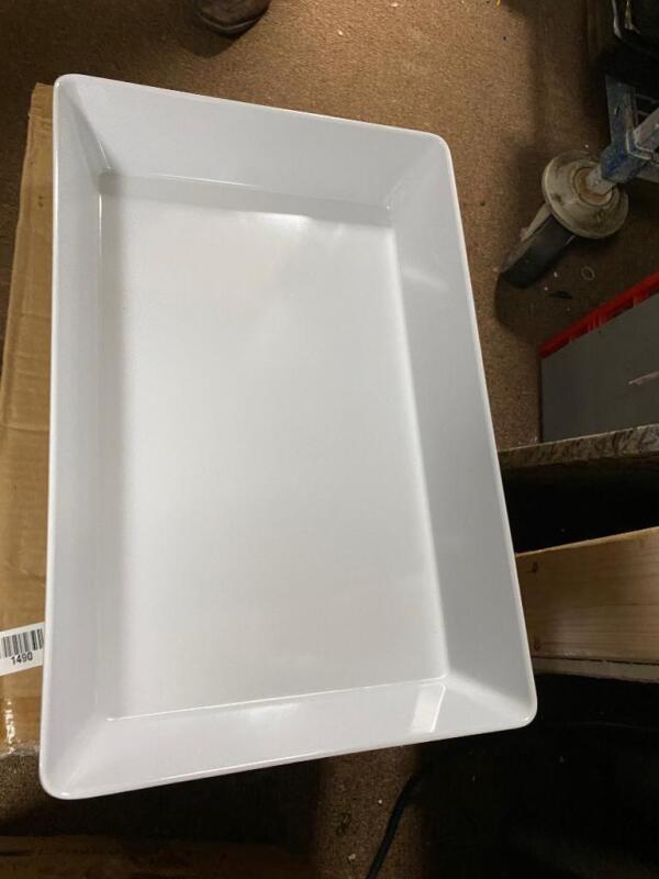 6 White Serving Trays