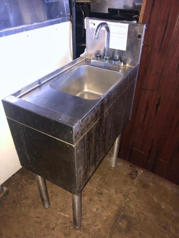 Glastender Underbar Wet Waste Sink, Cabinet Base With Hinged Door