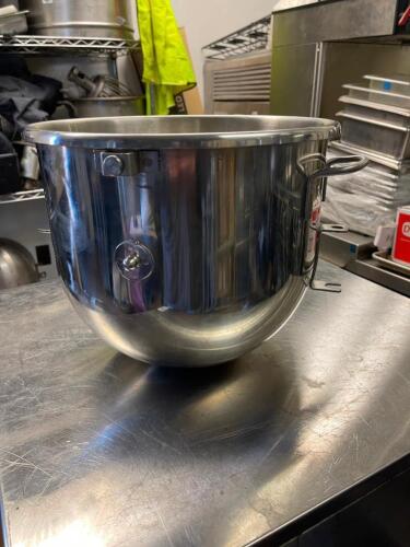 Large Mixing Bowl