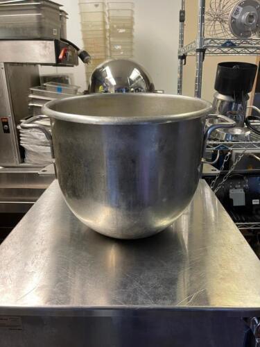 Large Mixing Bowl