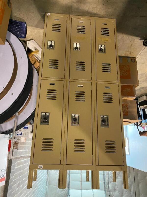 Edsal Locker Unit