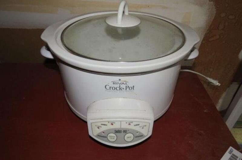 Kitchen / crock pot