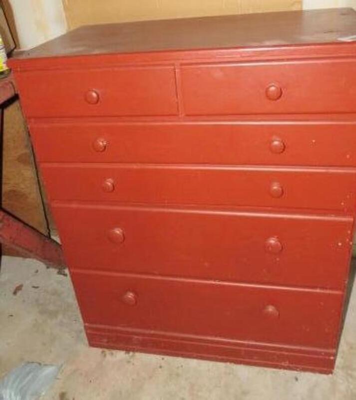 Painted chest of drawers