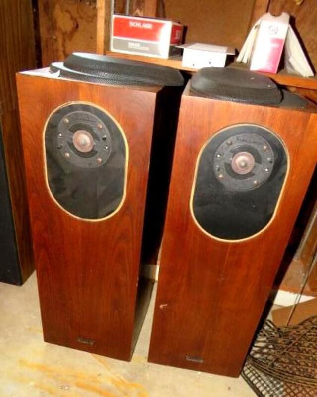 Speakers / pair