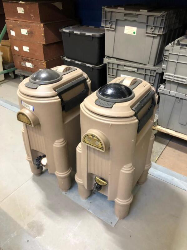 (2) 5 Gal Beverage Servers