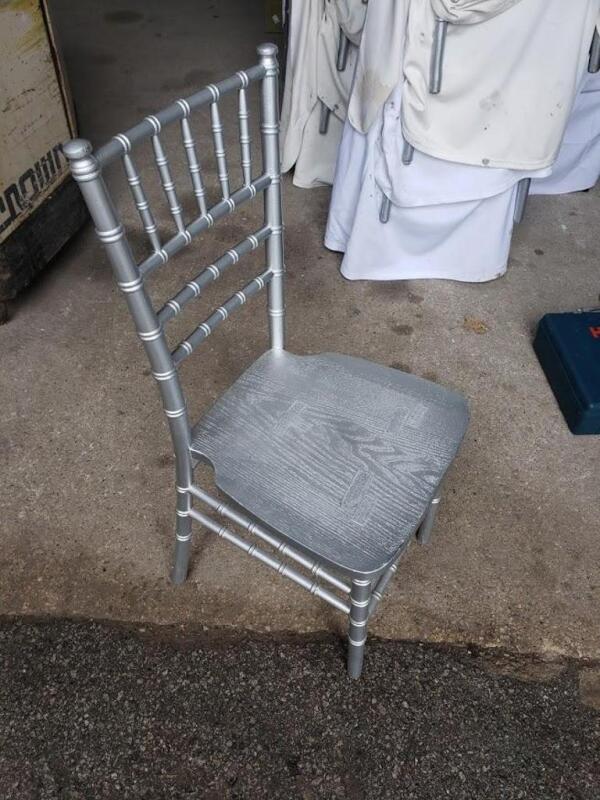 Silver Wood Chiavari Chair with Pad