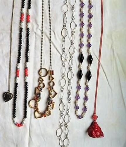 Jewelry / necklaces