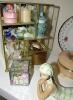 Decor / box lot - 4