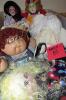 Box lot / dolls - 2