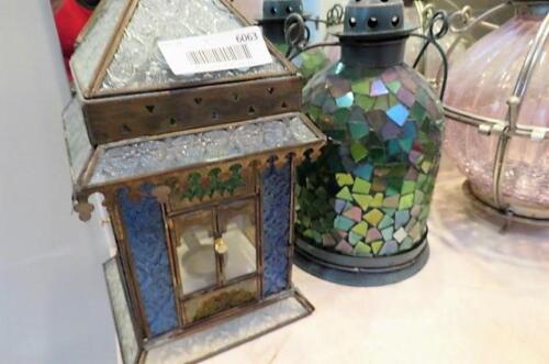 Decor / lanterns