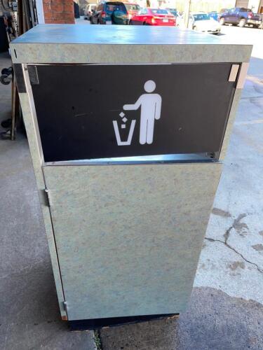 Trash Receptacle