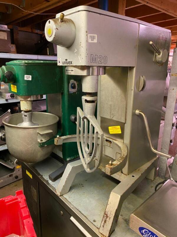 Univex M20 Countertop Mixer