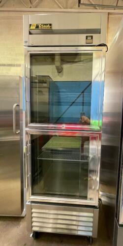 True Refrigeration Single Section Reach-In Refrigerator With 2 Glass Half Swing Doors and Hydrocarbon Refrigerant, 115 Volts