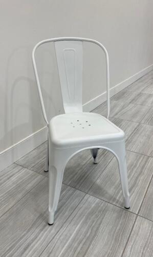 100 Brand New White Metal Bistro Chairs