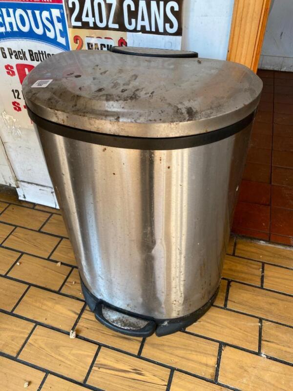 Silver Trash Can with cover and foot pedal