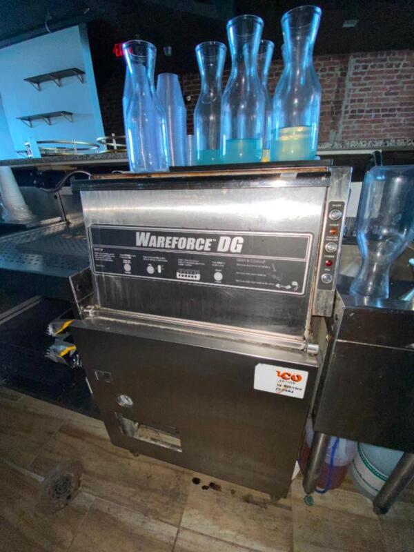 Commercial Glass Washer