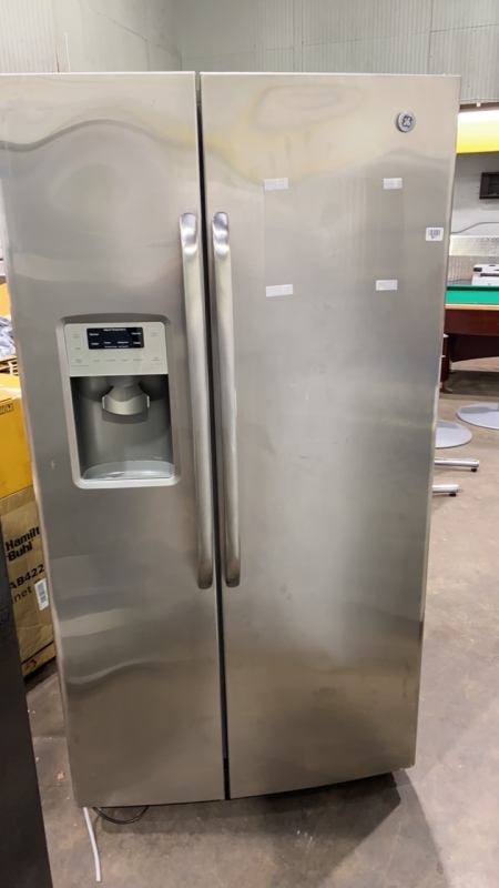 GE Refrigerator