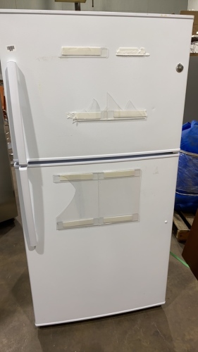 GE Refrigerator