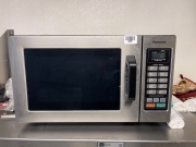 Commercial Microwave Oven