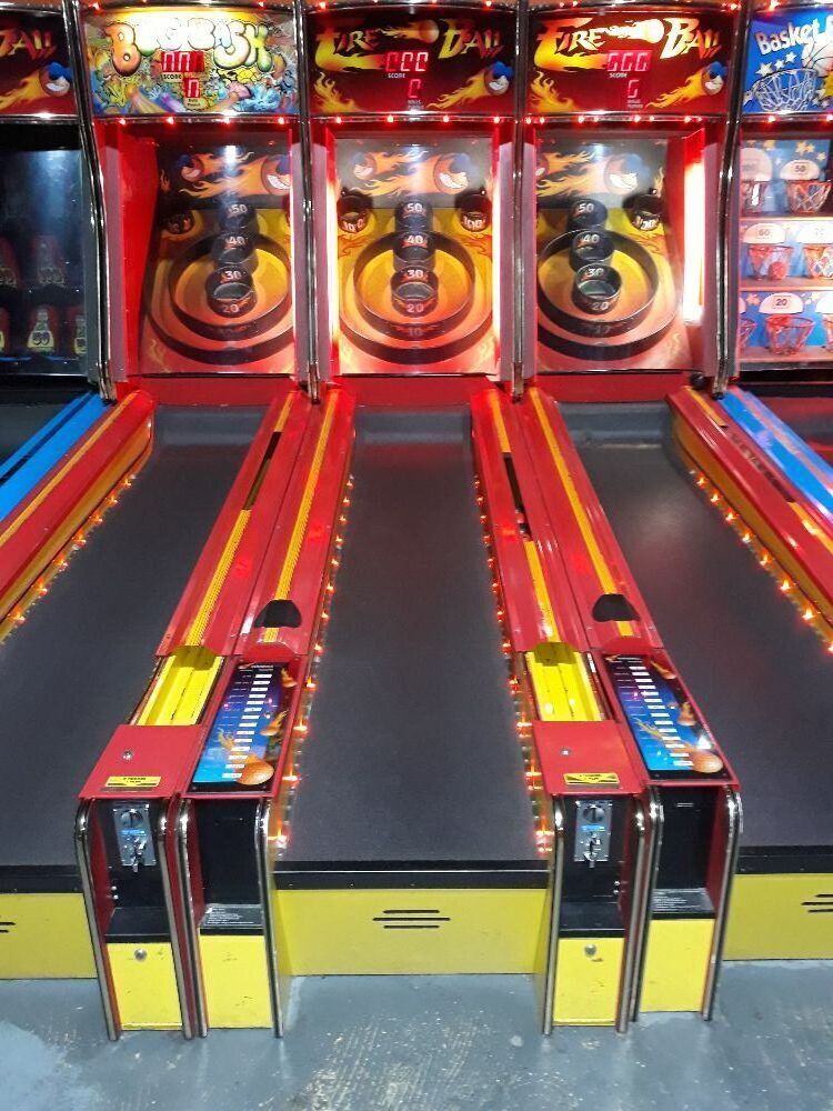 Chuck E. Cheese's brings classic Skeeball game online