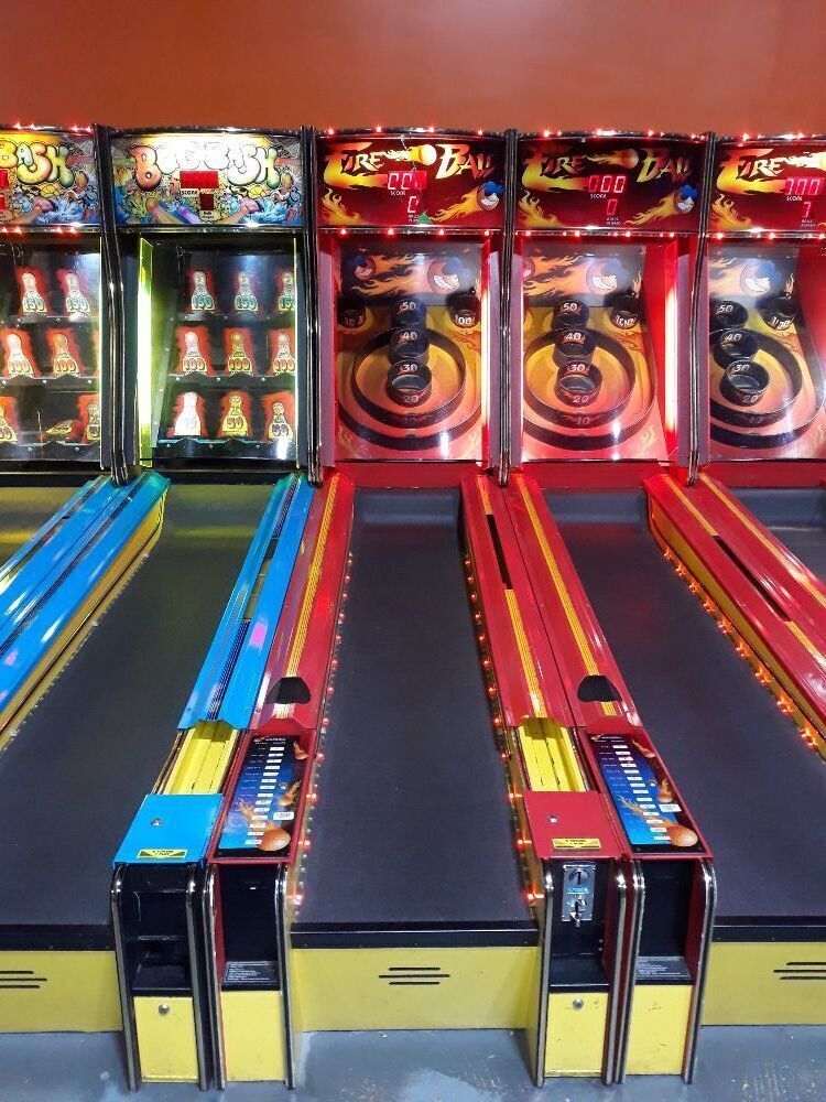 Chuck E. Cheese's brings classic Skeeball game online