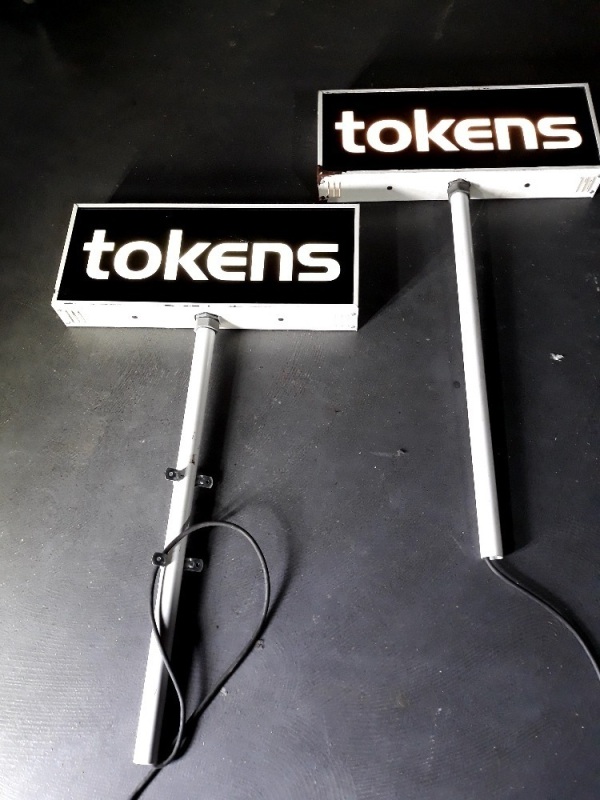 Token Machine Signs (2)