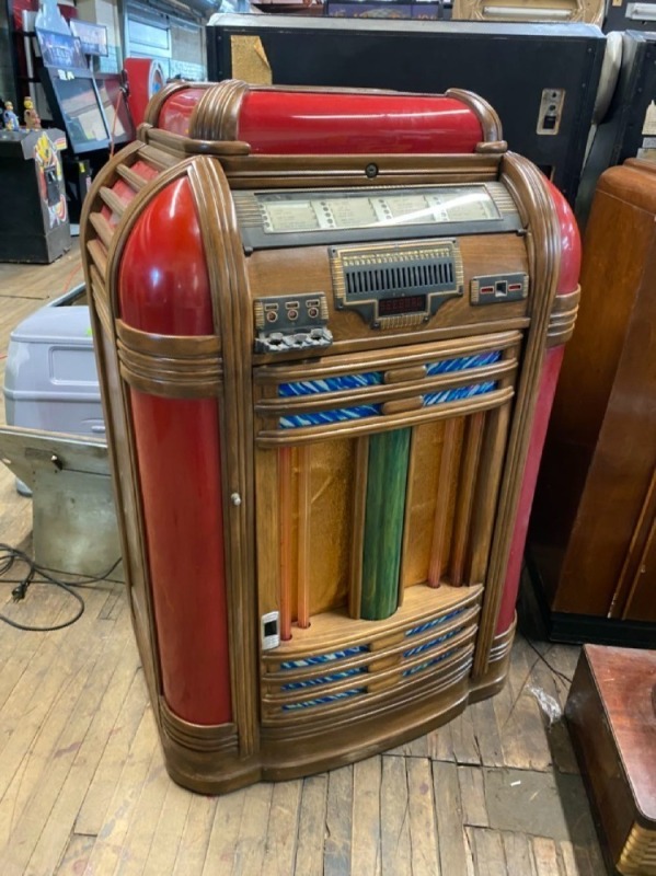 1939 Seeburg Classic Jukebox